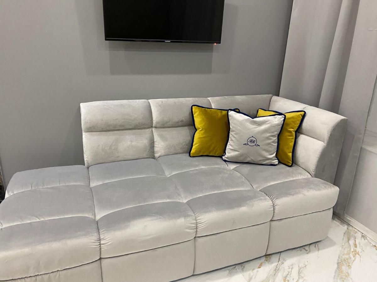 Family Residence Boutique Apartments 利沃夫 外观 照片